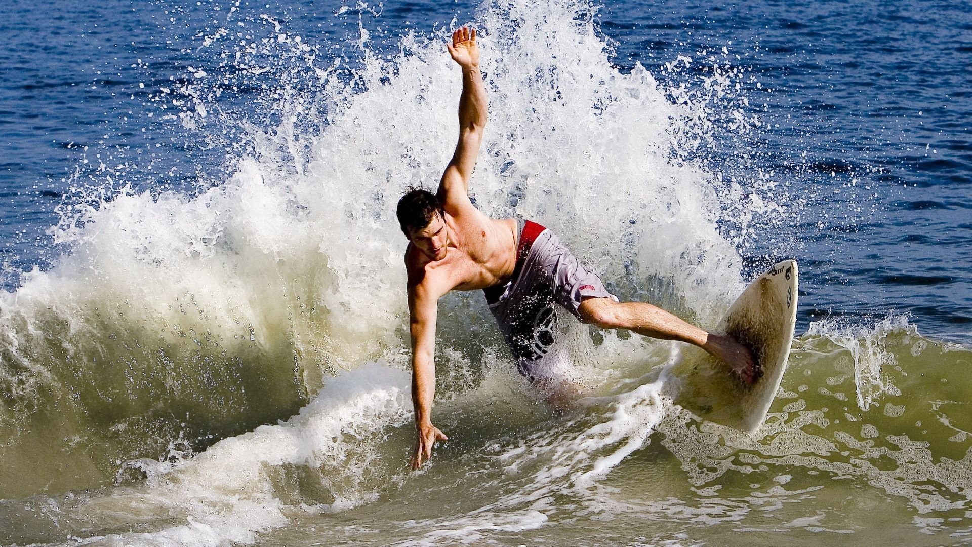 开云官网登录-西甲火力全开：连续破门，震撼全场！，西甲连胜纪录